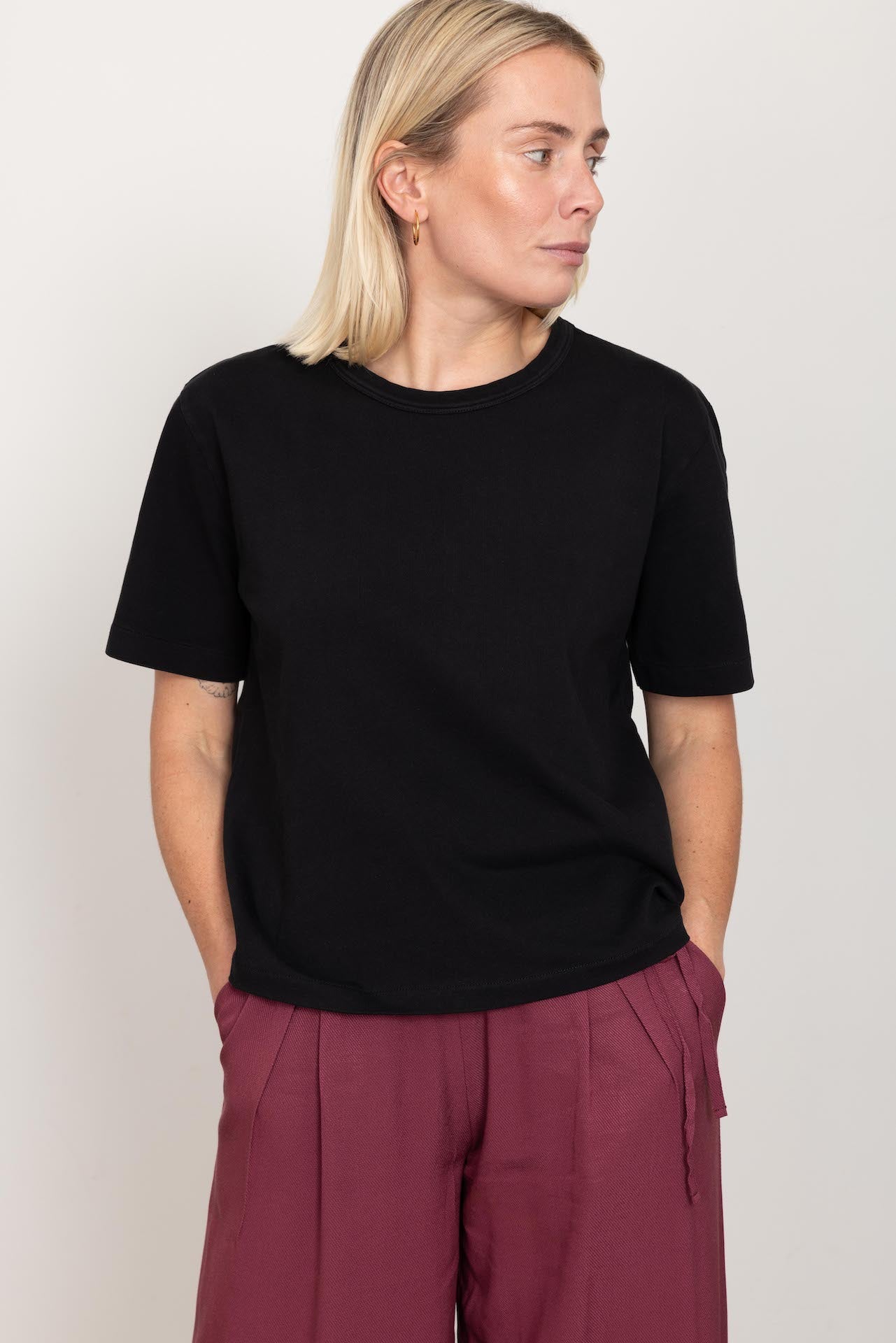 Black perfect t-shirt