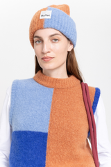 Color block alpaca vest